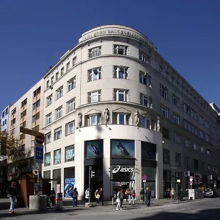 Continental Hotel-Pension-2